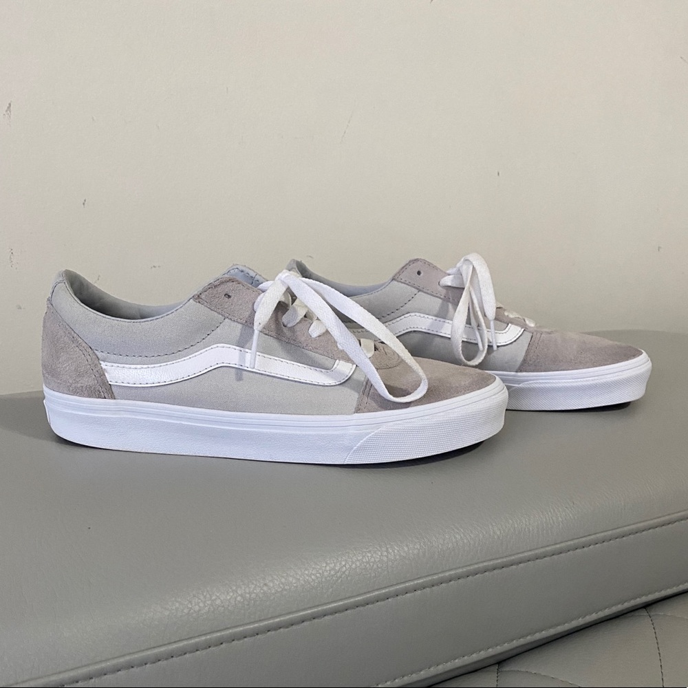 Women’s gray/white vans